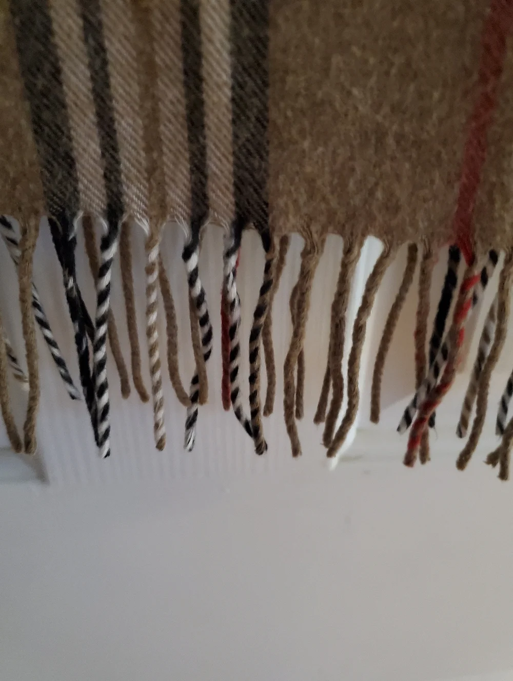 V. Fraas Vintage Plaid scarf 100% Cashmink acrylic manufactured in West Germany - Picture 6 of 6